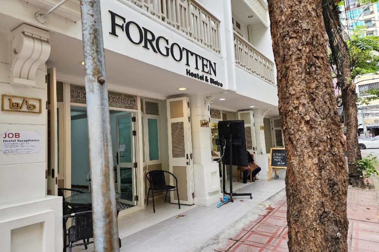Forgotten Hostel Silom Bangkok Exterior photo